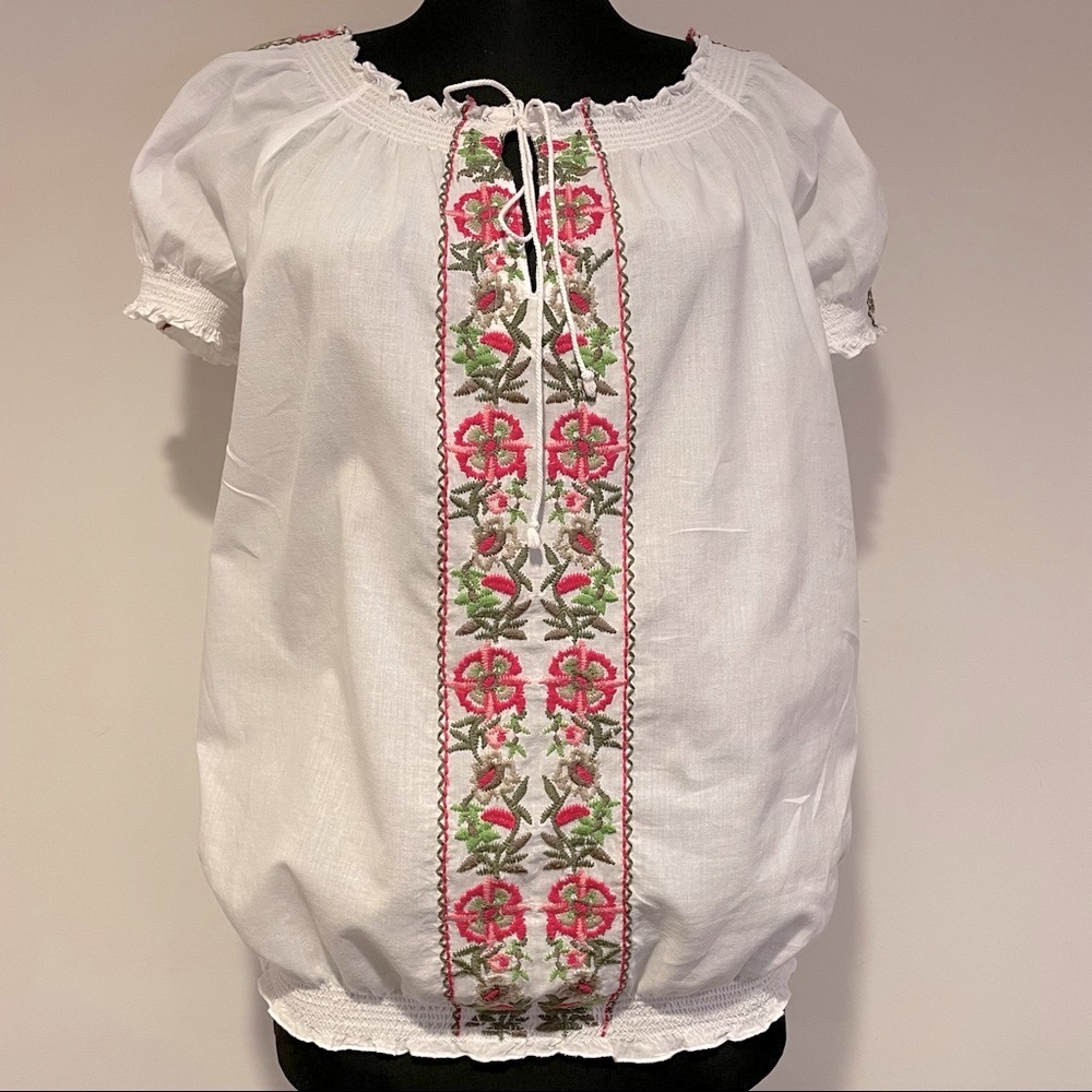 Jennifer & Grace Short Sleeve Blouse Size M